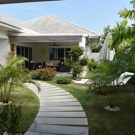 Villa Linda HHQ Extérieur photo