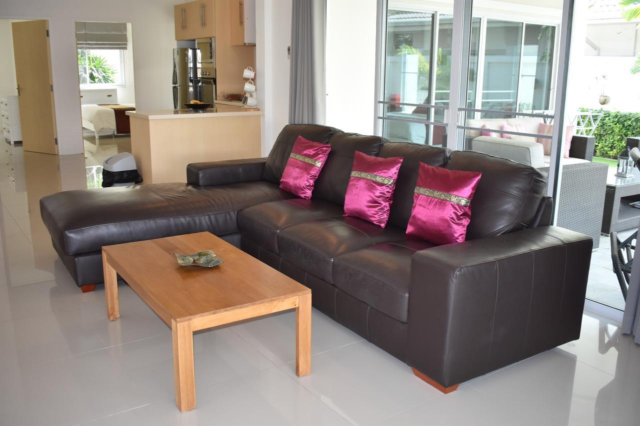 Villa Linda HHQ Extérieur photo